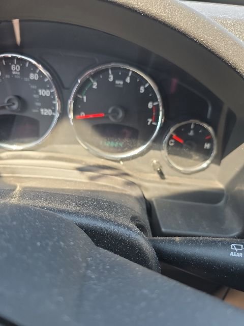 Used 2012 Jeep Liberty Sport AWD/4WD image 3