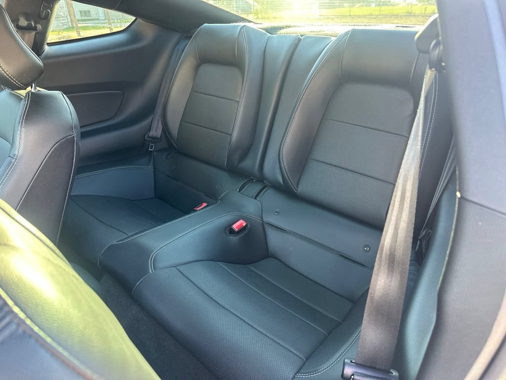 Used 2018 Ford Mustang GT Premium RWD image 16