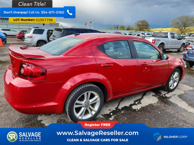 Used 2014 Dodge Avenger SXT w/ Rallye Appearance Group FWD image 4