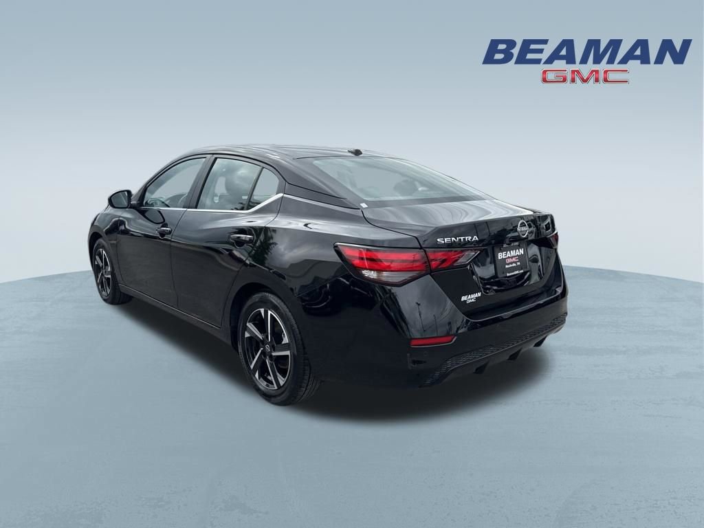 Used 2025 Nissan Sentra SV FWD image 5