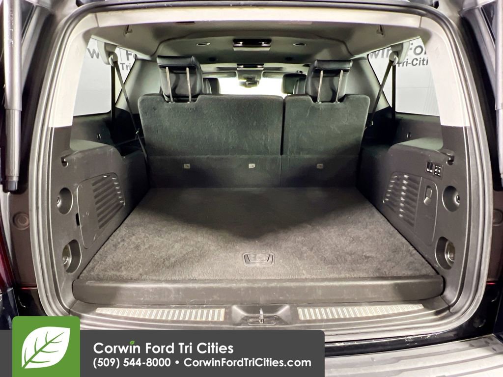 Used 2019 Chevrolet Suburban LT image 15