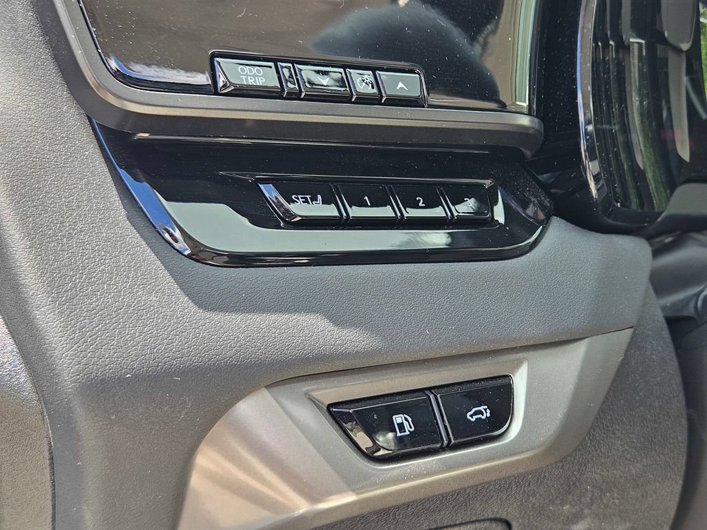 Used 2025 Lexus RX 350 AWD w/ Convenience Package image 21