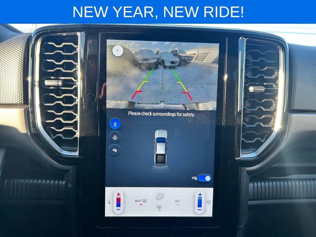 Used 2025 Ford Ranger XLT w/ Trailer Tow Package image 40