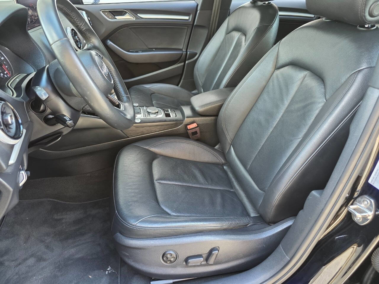 Used 2019 Audi A3 2.0T Titanium w/ Convenience Package image 11