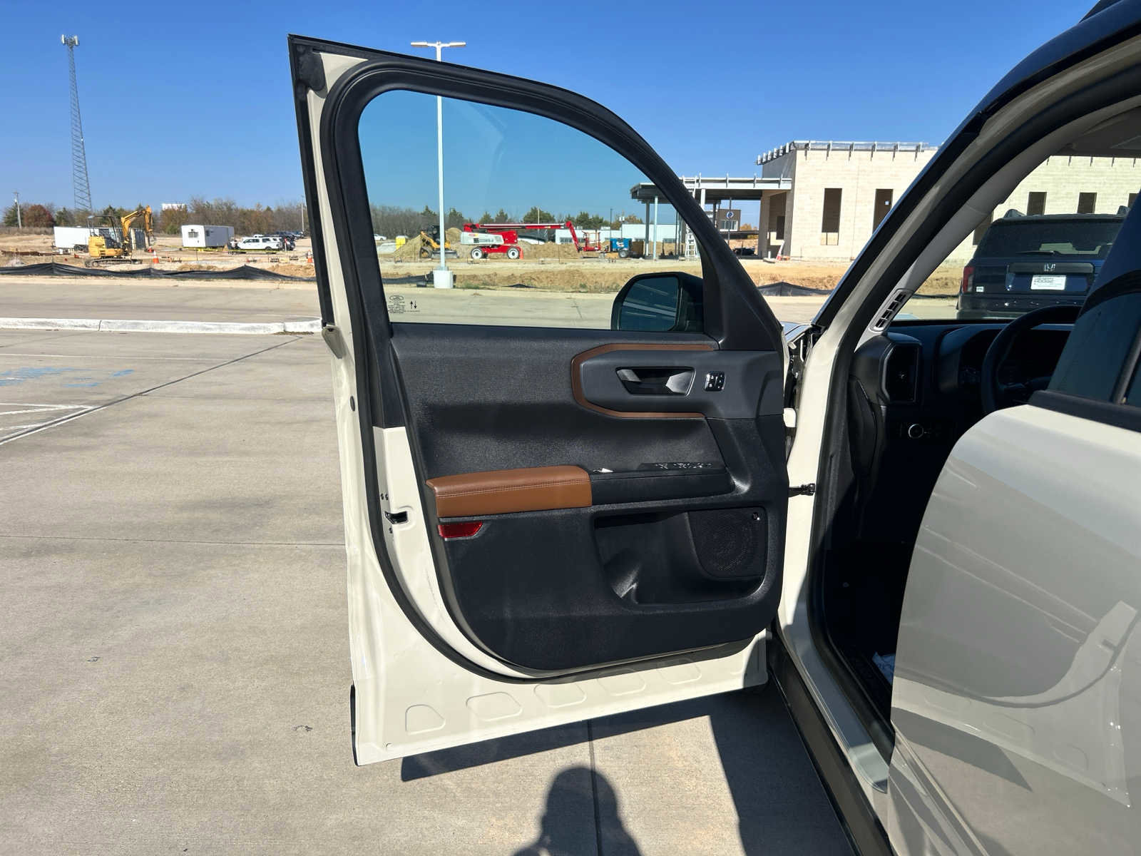Used 2024 Ford Bronco Sport Outer Banks w/ Tech Package image 10