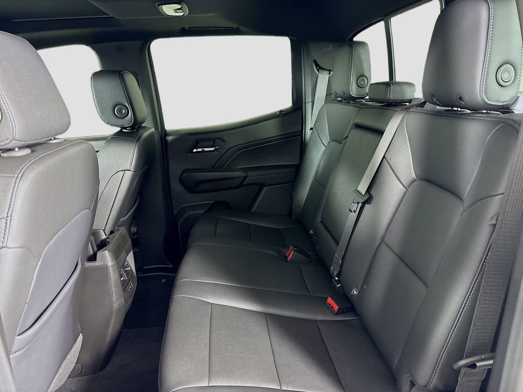 New 2025 GMC Canyon Elevation w/ Convenience Package image 24