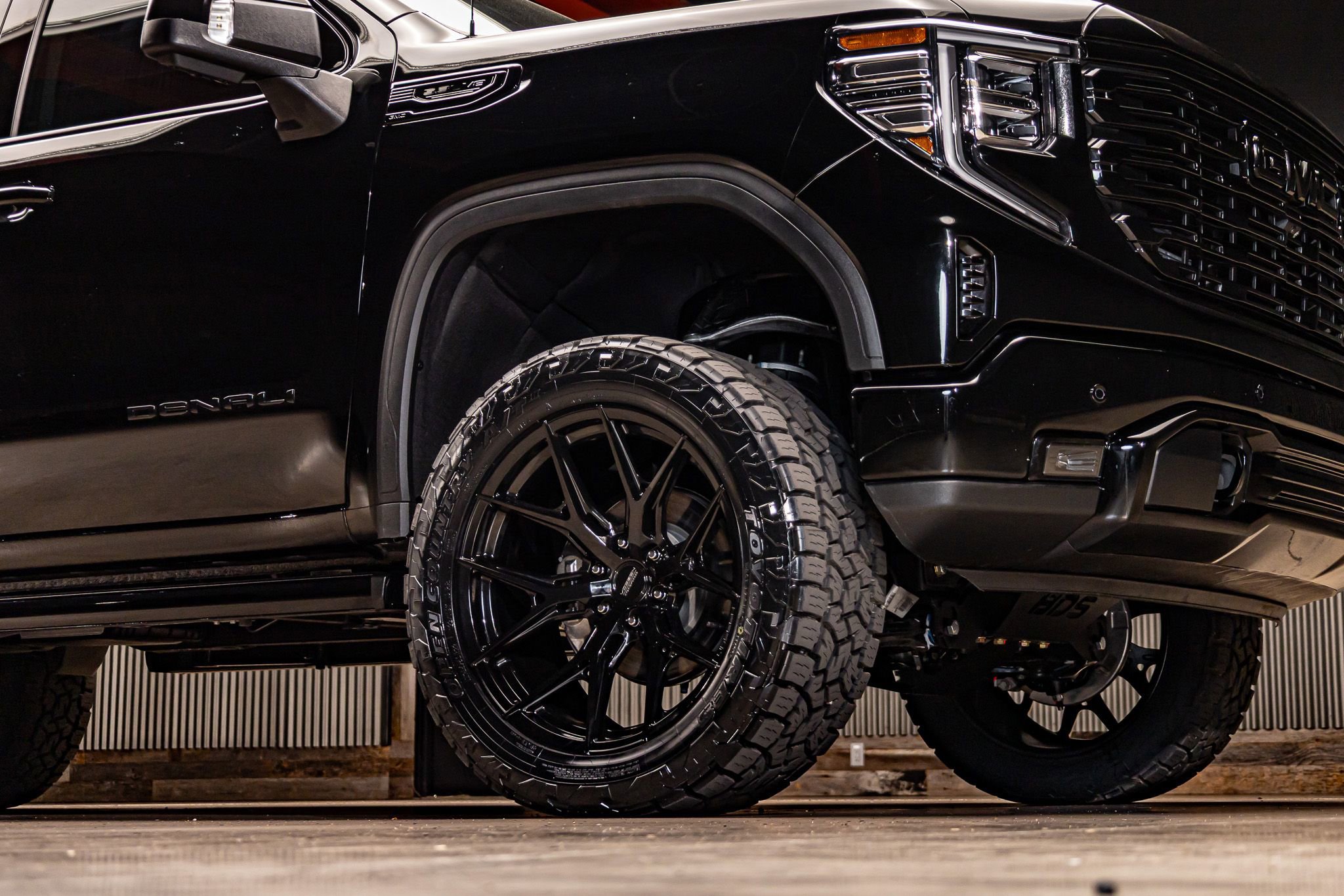 Used 2025 GMC Sierra 1500 Denali w/ Denali Reserve Package image 16