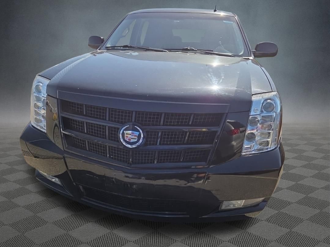 Used 2012 Cadillac Escalade Platinum AWD/4WD image 7