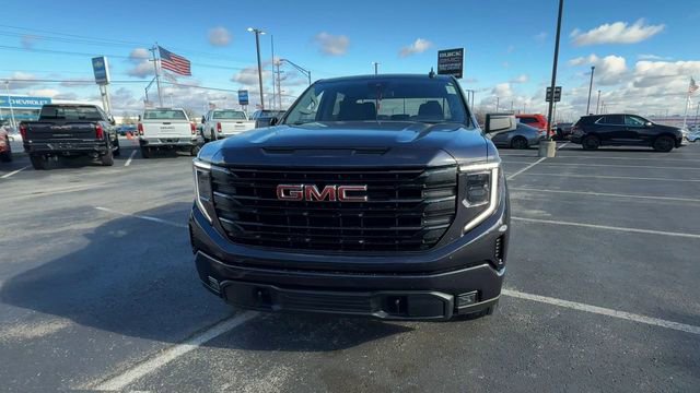 Used 2023 GMC Sierra 1500 Elevation image 3