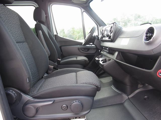 New 2025 Mercedes-Benz Sprinter 2500 image 15