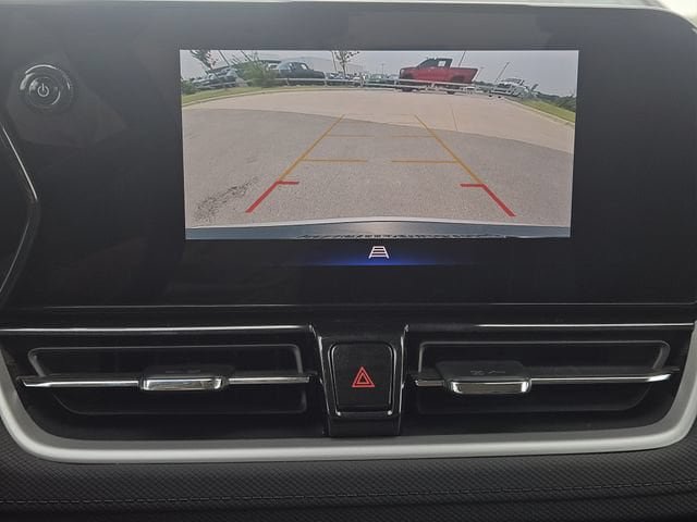 Used 2025 Chevrolet TrailBlazer LT AWD/4WD image 18