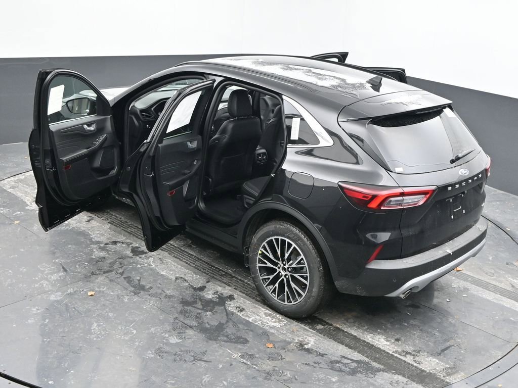 New 2026 Ford Escape SE image 63