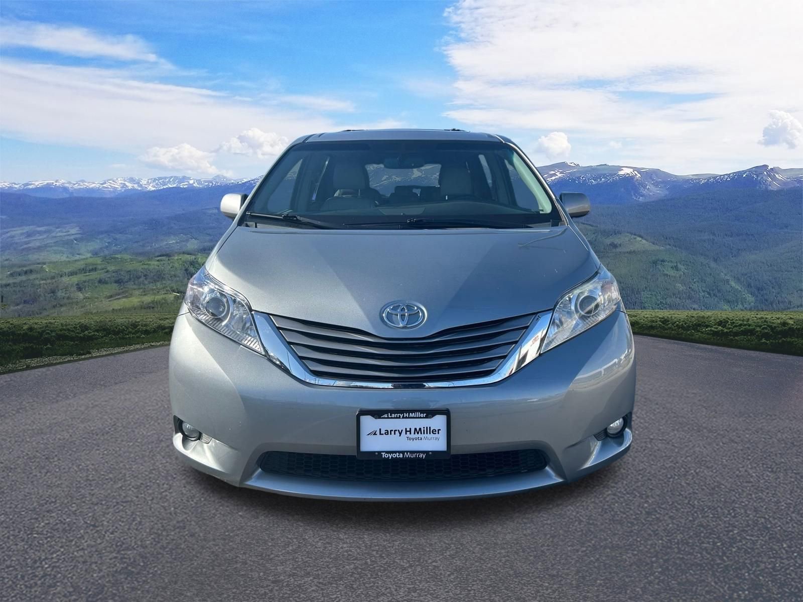 Used 2016 Toyota Sienna XLE FWD image 9