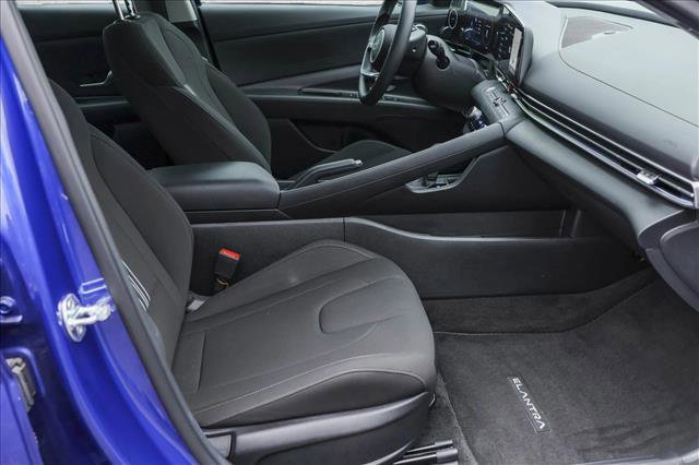 Certified 2024 Hyundai Elantra SEL image 29