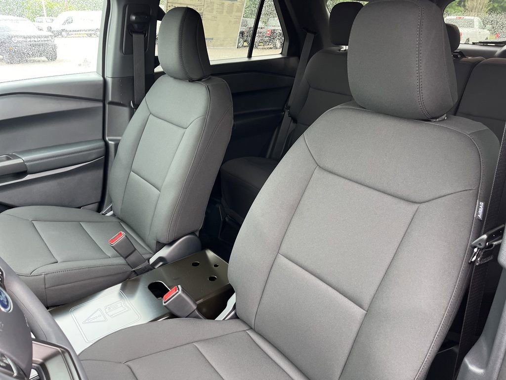 New 2025 Ford Explorer 4WD Police Interceptor image 12