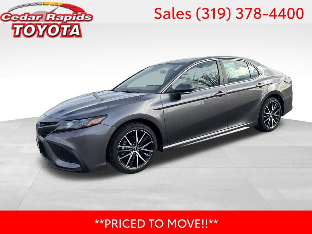 Certified 2023 Toyota Camry SE image 1