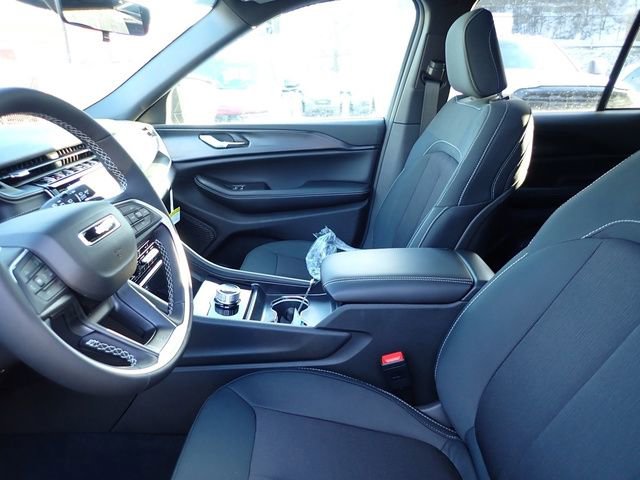 New 2025 Jeep Grand Cherokee Laredo X w/ Luxury Tech Group I image 12