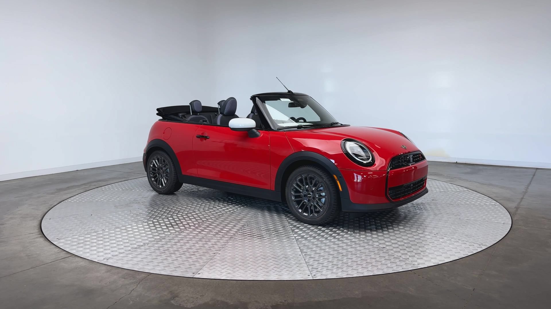 New 2026 MINI Cooper S FWD image 2