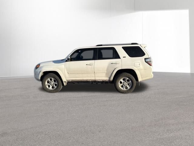 Used 2024 Toyota 4Runner SR5 image 16