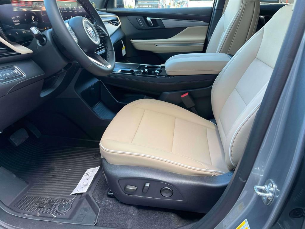 New 2026 Buick Enclave Preferred w/ LPO, Floor Liner Package image 25