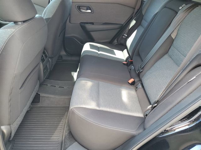 Certified 2022 Nissan Rogue SV image 28