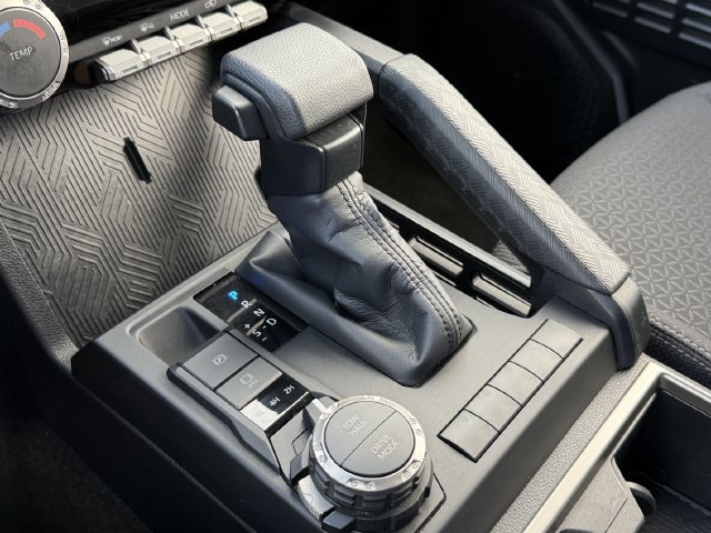 Certified 2025 Toyota 4Runner SR5 AWD/4WD image 20
