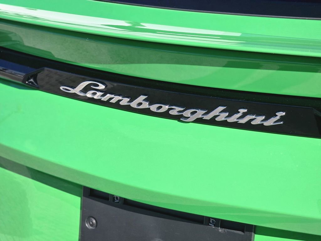 Used 2024 Lamborghini Urus S image 5