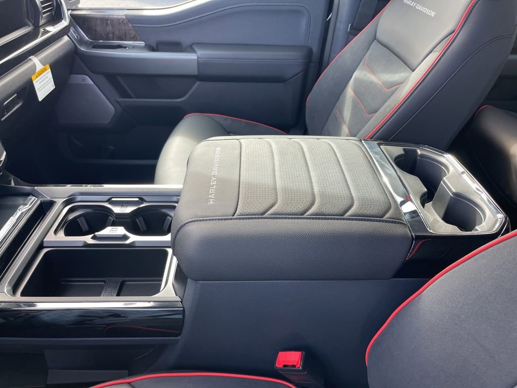 New 2026 Ford F250 Lariat w/ Black Appearance Package image 15