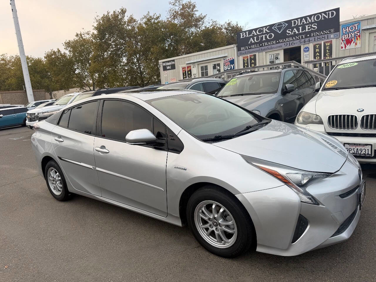 Used 2016 Toyota Prius Four Touring image 5