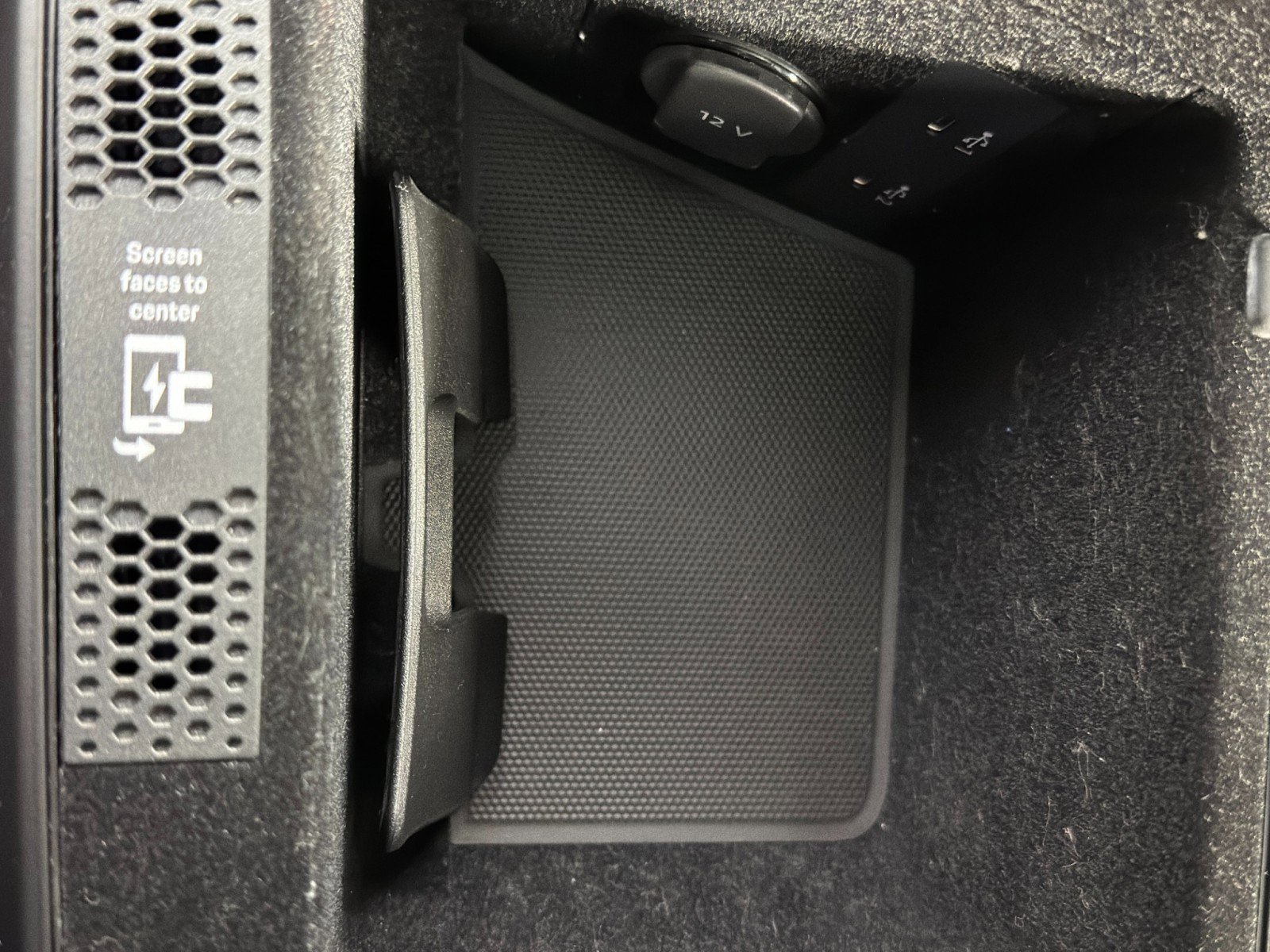 Used 2023 Porsche Taycan GTS image 35