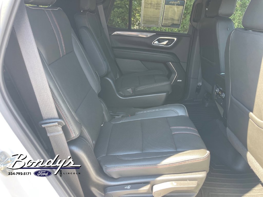 Used 2022 Chevrolet Tahoe RST w/ Luxury Package RWD image 16