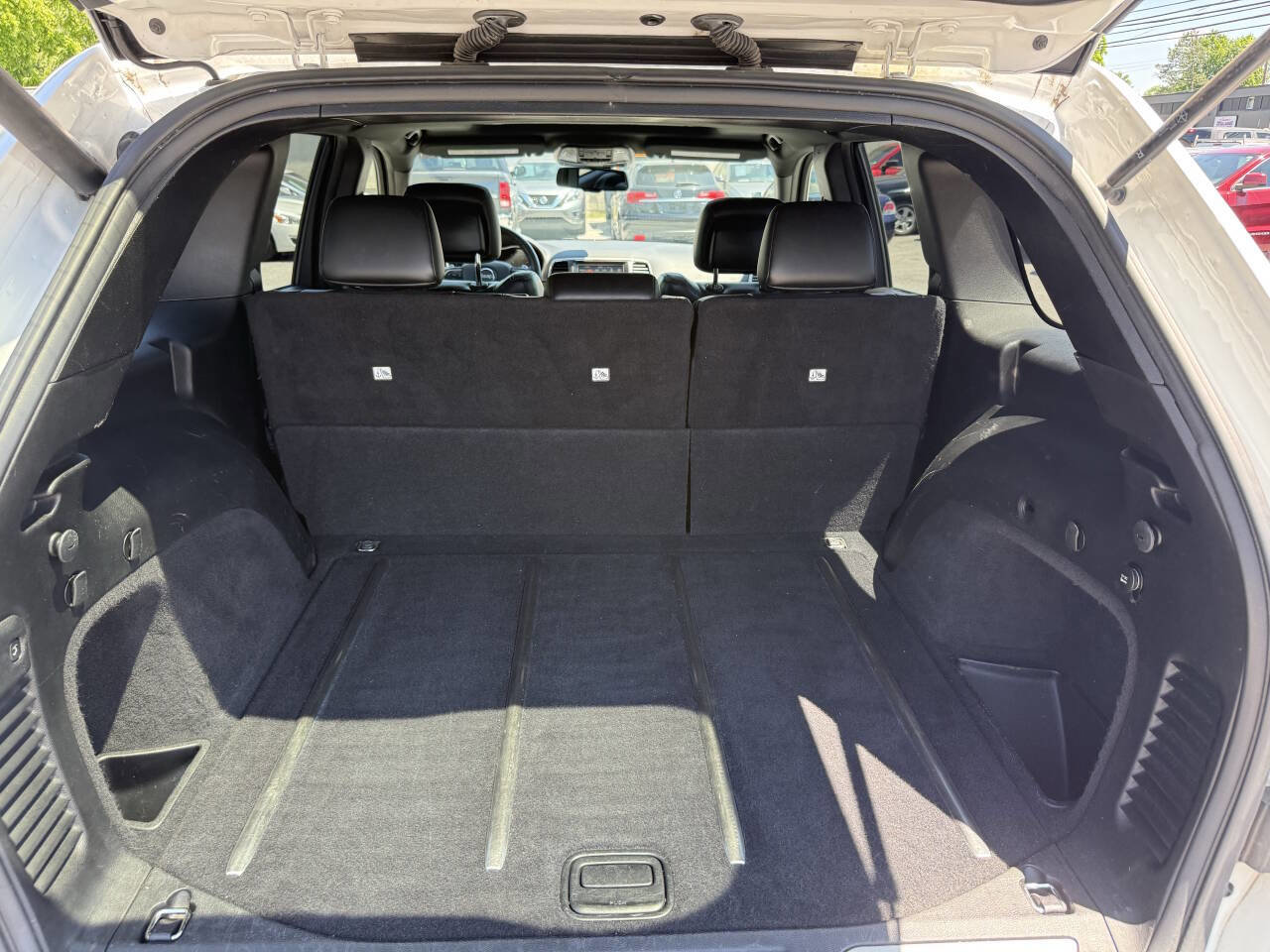 Used 2015 Jeep Grand Cherokee Limited AWD/4WD image 14