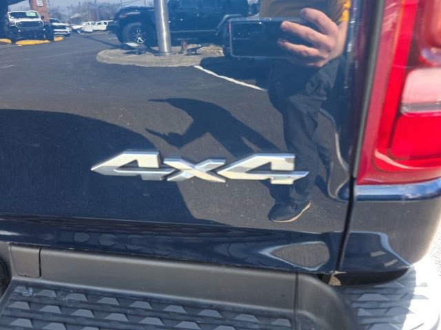 Used 2021 RAM 1500 Laramie image 32