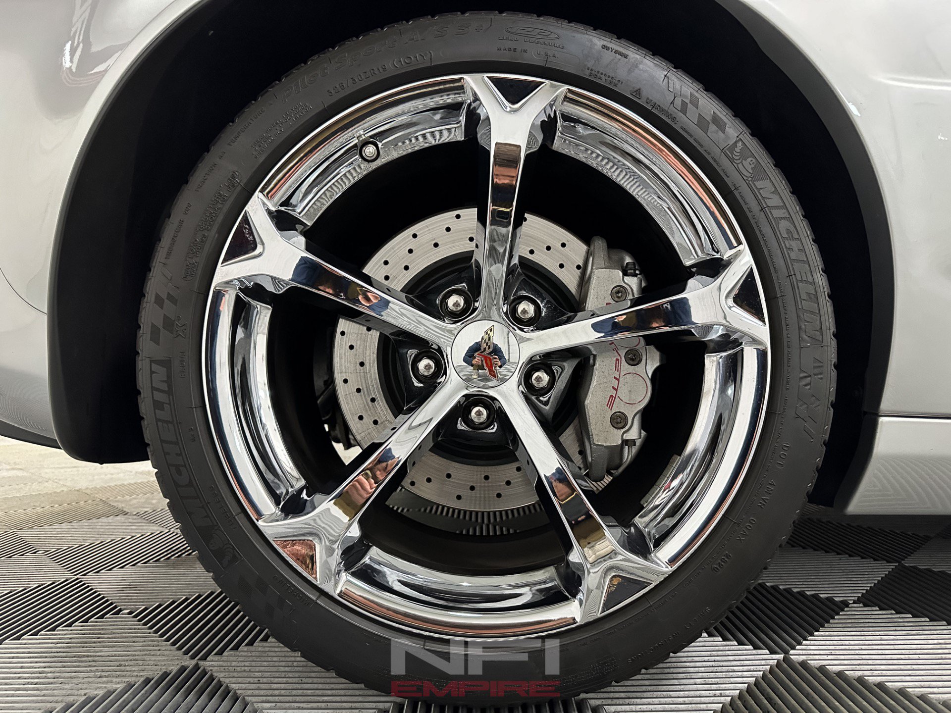 Used 2012 Chevrolet Corvette Grand Sport w/ 3LT Preferred Equipment Group RWD image 18