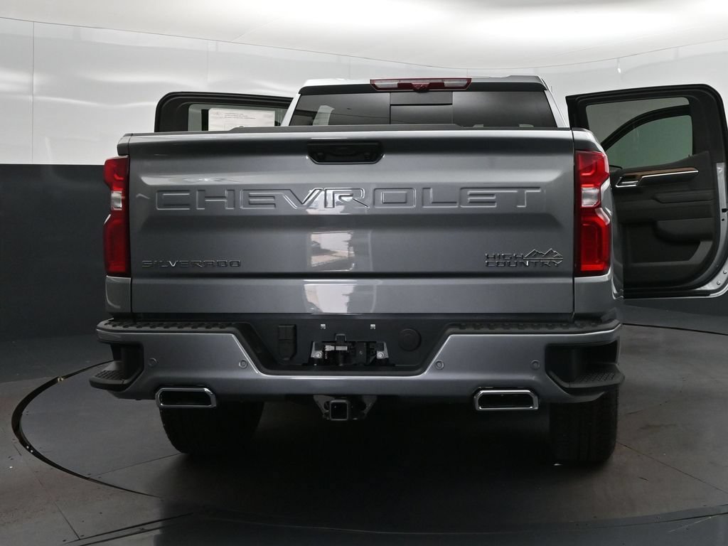 New 2026 Chevrolet Silverado 1500 High Country w/ Technology Package AWD/4WD image 46