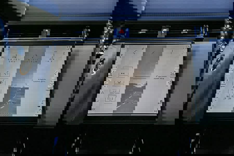 New 2026 Land Rover Range Rover Velar Dynamic SE image 14