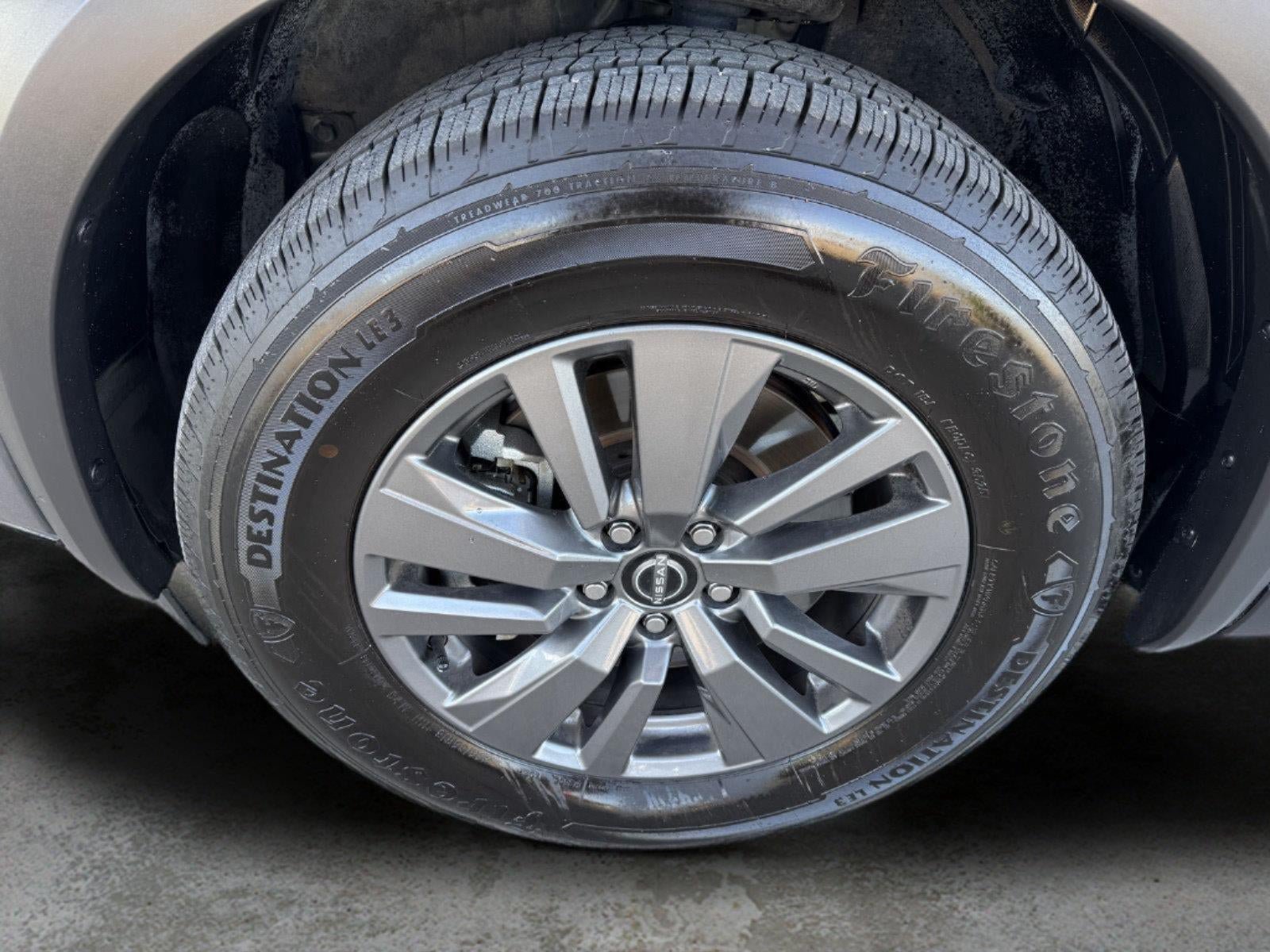 Used 2025 Nissan Pathfinder SV FWD image 36