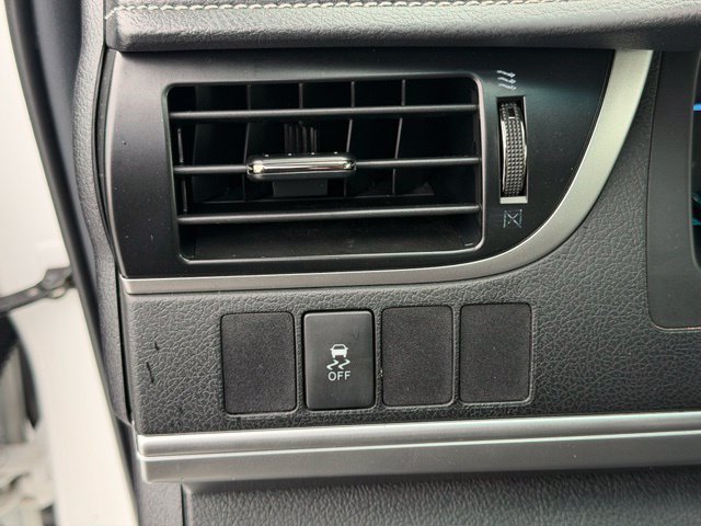 Used 2014 Toyota Camry SE FWD image 20