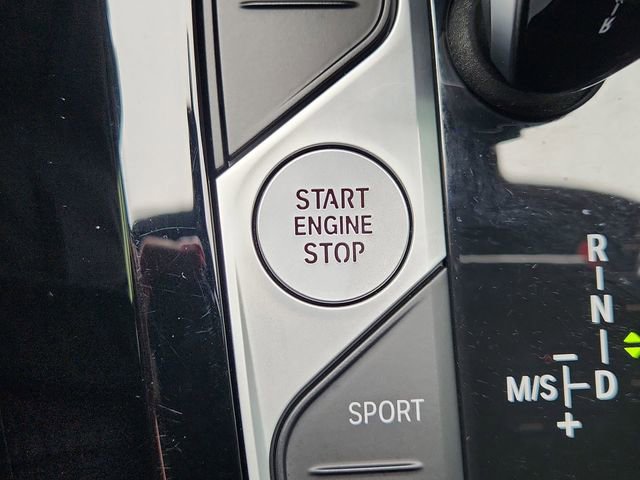 Used 2024 BMW X3 M40i w/ Parking Assistance Package AWD/4WD image 17