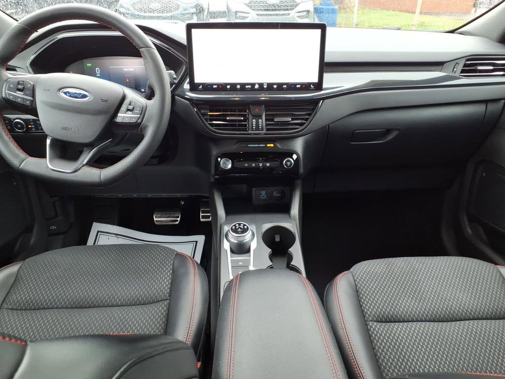 Used 2023 Ford Escape ST-Line Select w/ Tech Pack #1 AWD/4WD image 12