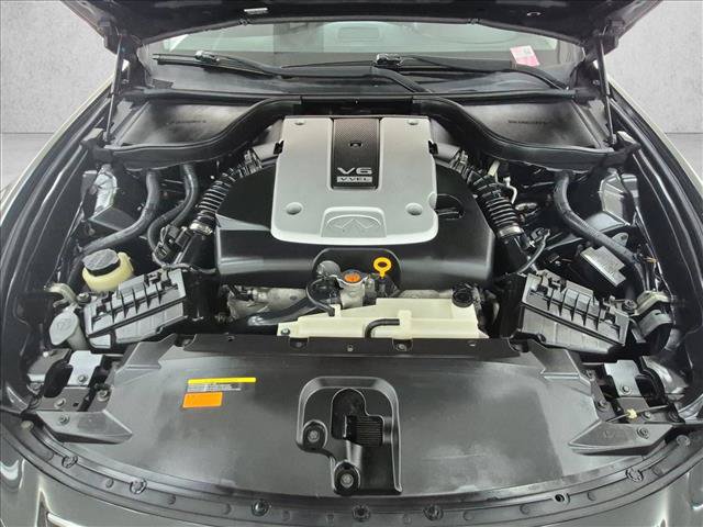 Used 2015 INFINITI Q60 Convertible w/ Premium Package RWD image 28