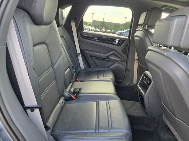Used 2019 Porsche Cayenne AWD/4WD image 21