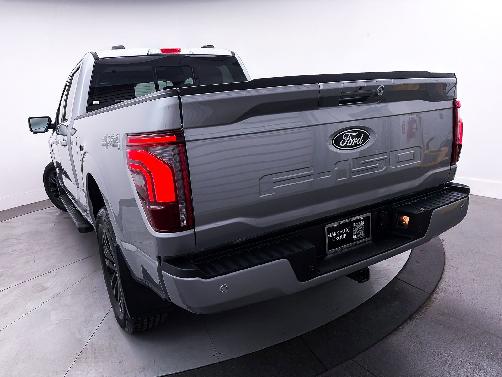 Used 2025 Ford F150 Lariat image 9