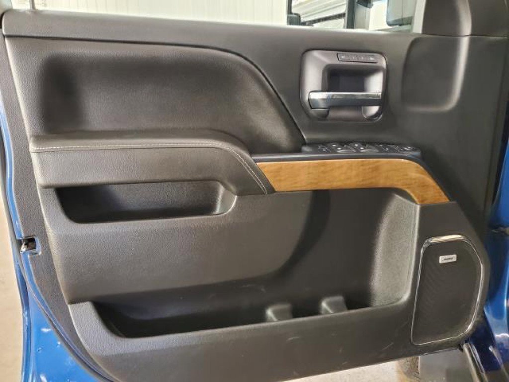 Used 2015 Chevrolet Silverado 2500 LTZ w/ Duramax Plus Package image 12