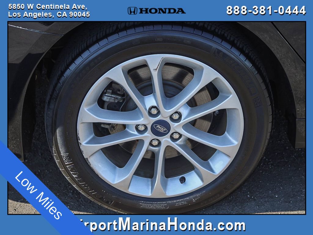 Used 2019 Ford Fusion Energi Titanium image 17