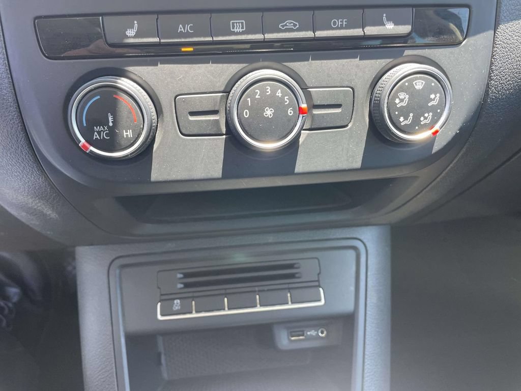 Used 2017 Volkswagen Tiguan Wolfsburg Edition FWD image 24