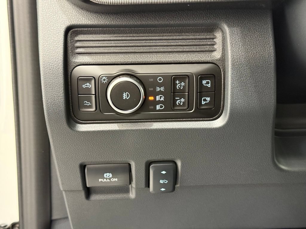 New 2026 Ford F350 Platinum AWD/4WD image 34