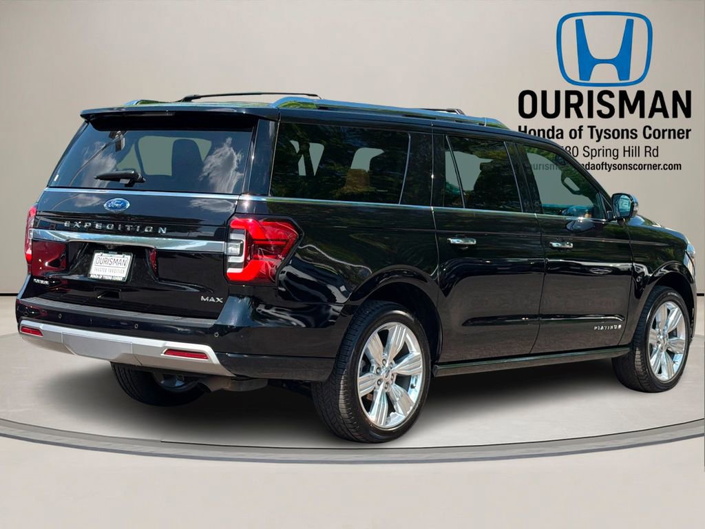 Used 2023 Ford Expedition Max Platinum AWD/4WD image 3