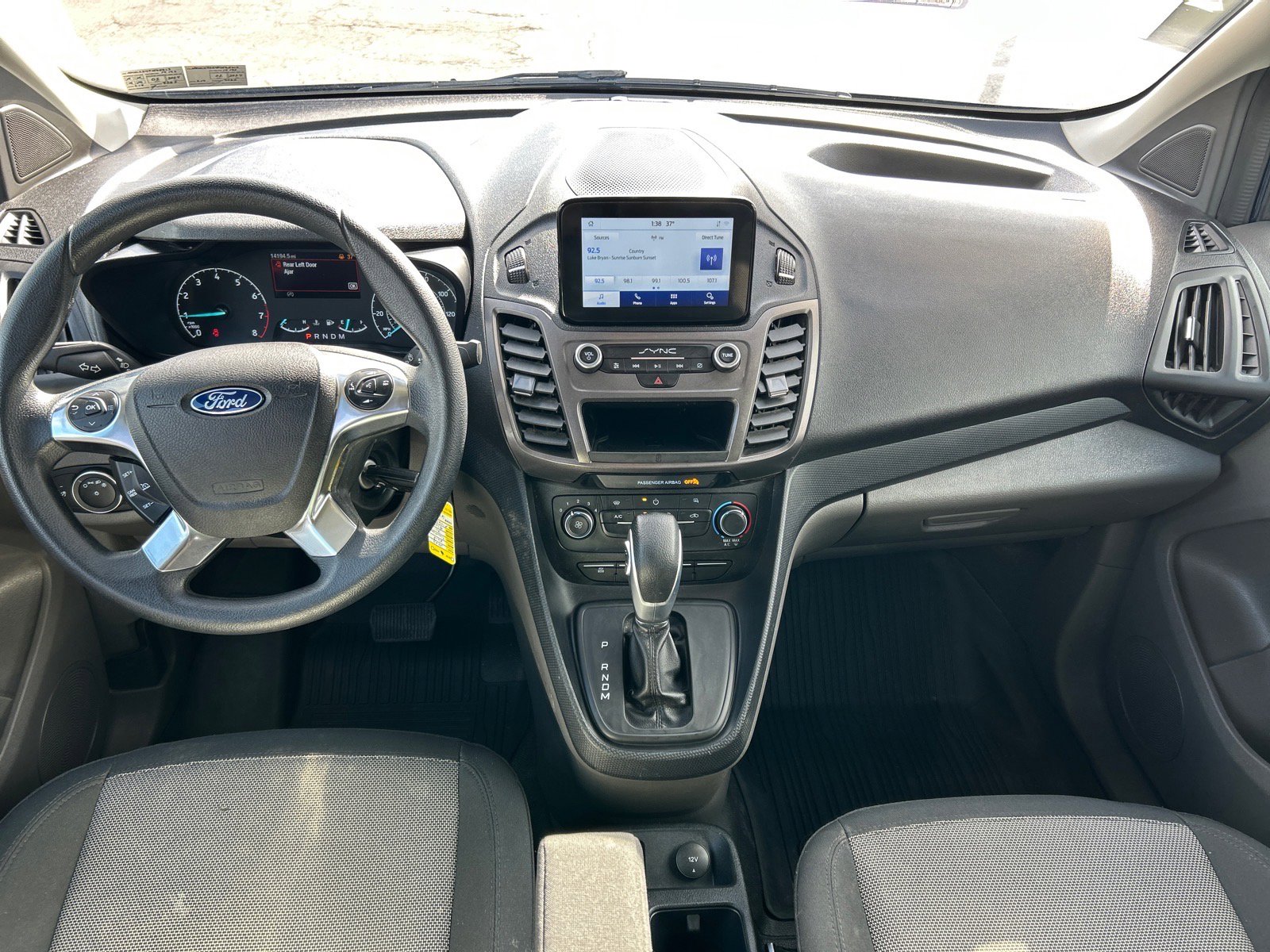 Certified 2023 Ford Transit Connect XL image 3