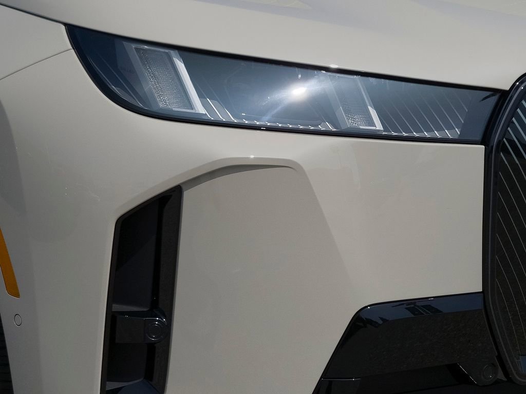 New 2026 BMW iX xDrive45 w/ M Sport Package image 5